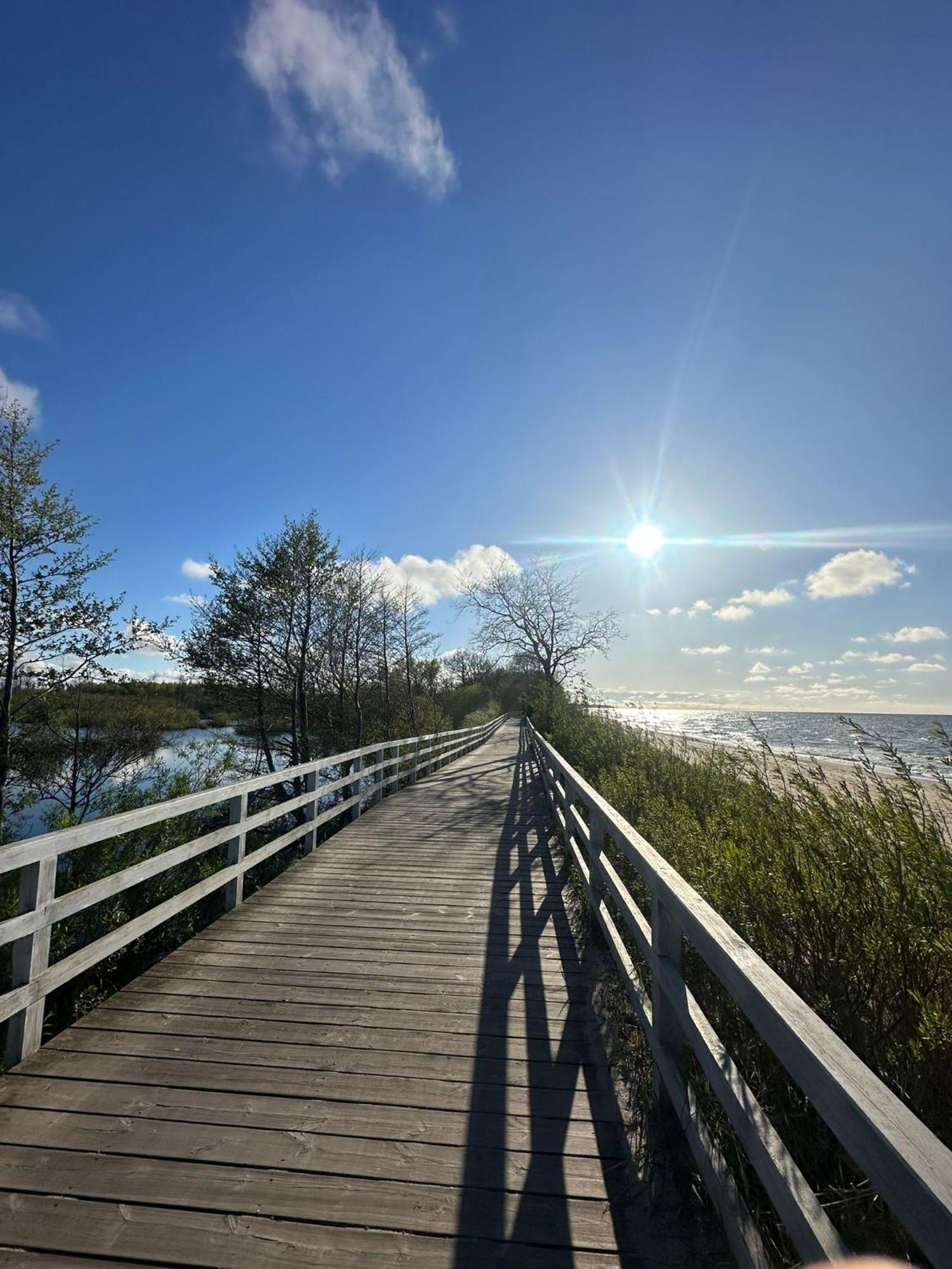 4Summer Kolobrzeg Apartamenty White Blue Sauna & Fitness & Parking 100 Metrow Do Pieknej Szerokiej Piaszczystej Plazy, Wspanialy Widok Z Duzego Tarasu! 100 Meter Zu Einem Schoenen Breiten Sandstrand, Herrliche Aussicht Von Einer Grossen Terrasse! Екстериор снимка