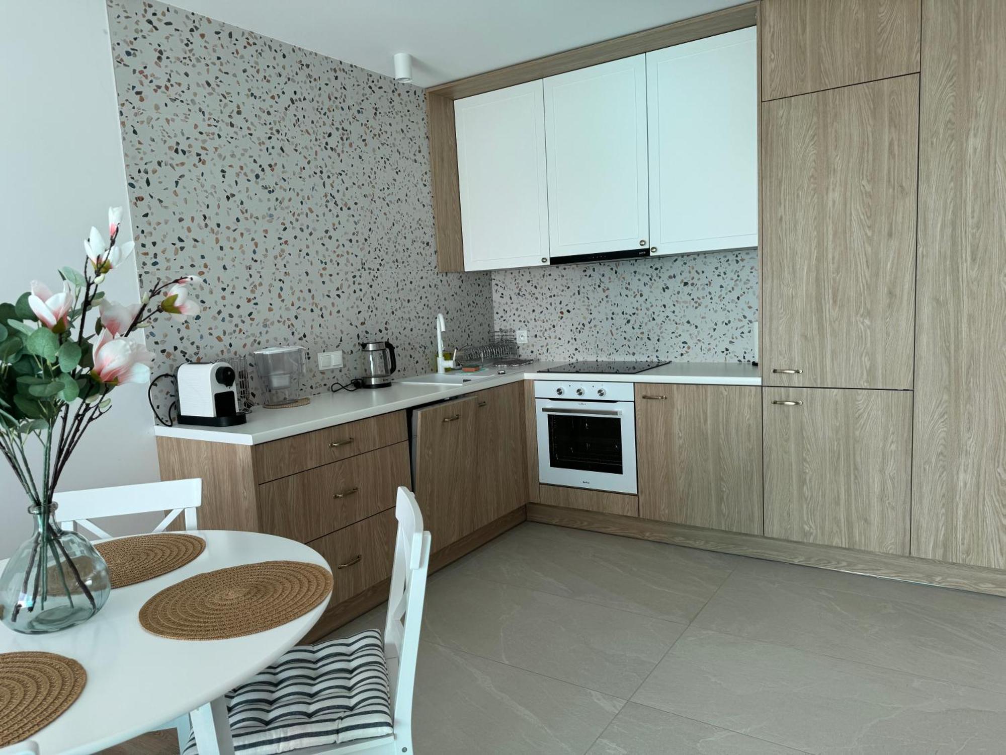 4Summer Kolobrzeg Apartamenty White Blue Sauna & Fitness & Parking 100 Metrow Do Pieknej Szerokiej Piaszczystej Plazy, Wspanialy Widok Z Duzego Tarasu! 100 Meter Zu Einem Schoenen Breiten Sandstrand, Herrliche Aussicht Von Einer Grossen Terrasse! Екстериор снимка